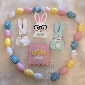 🏠( bundle any 3 w/🏠for $20) Easter Bunny and Egg Garland Decor